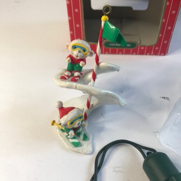 Noma Vintage 90s Ornamotion SKI RACE Rotating Christmas Tree Ornament 1995 Motor - Picture 6 of 14